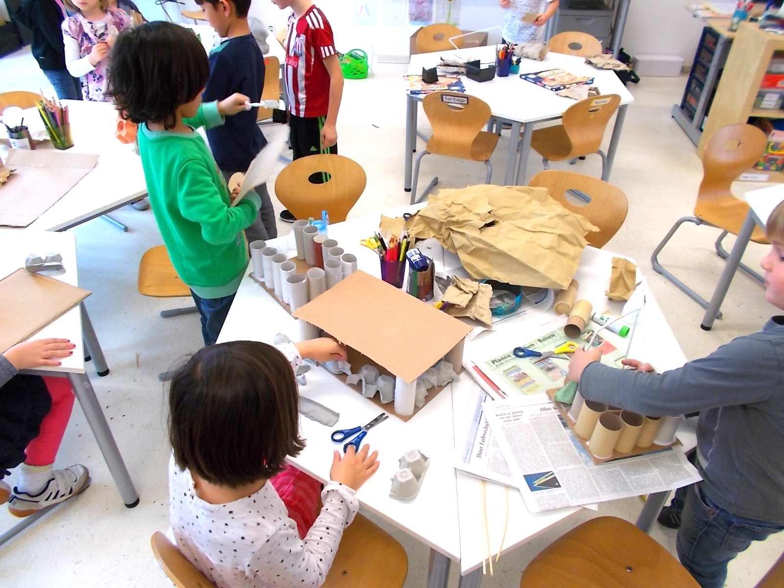 Grade 1 Students Build Shelters Heidelberg International School